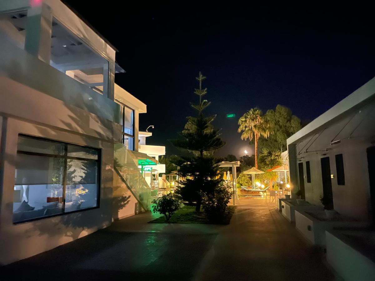 Nasos Hotel & Resort Moraḯtika Esterno foto
